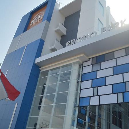 Bromo Park Hotel Проболинго Экстерьер фото